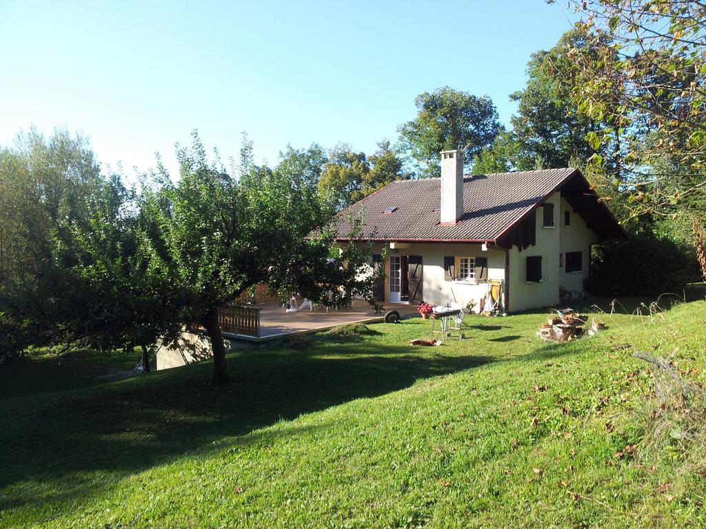 Holiday Home Maison De La Litiere Pugny-Chatenod Quarto foto